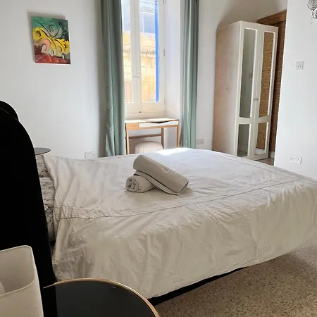 Blu House סליאמה